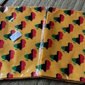 Kwanzaa  Runners (2)